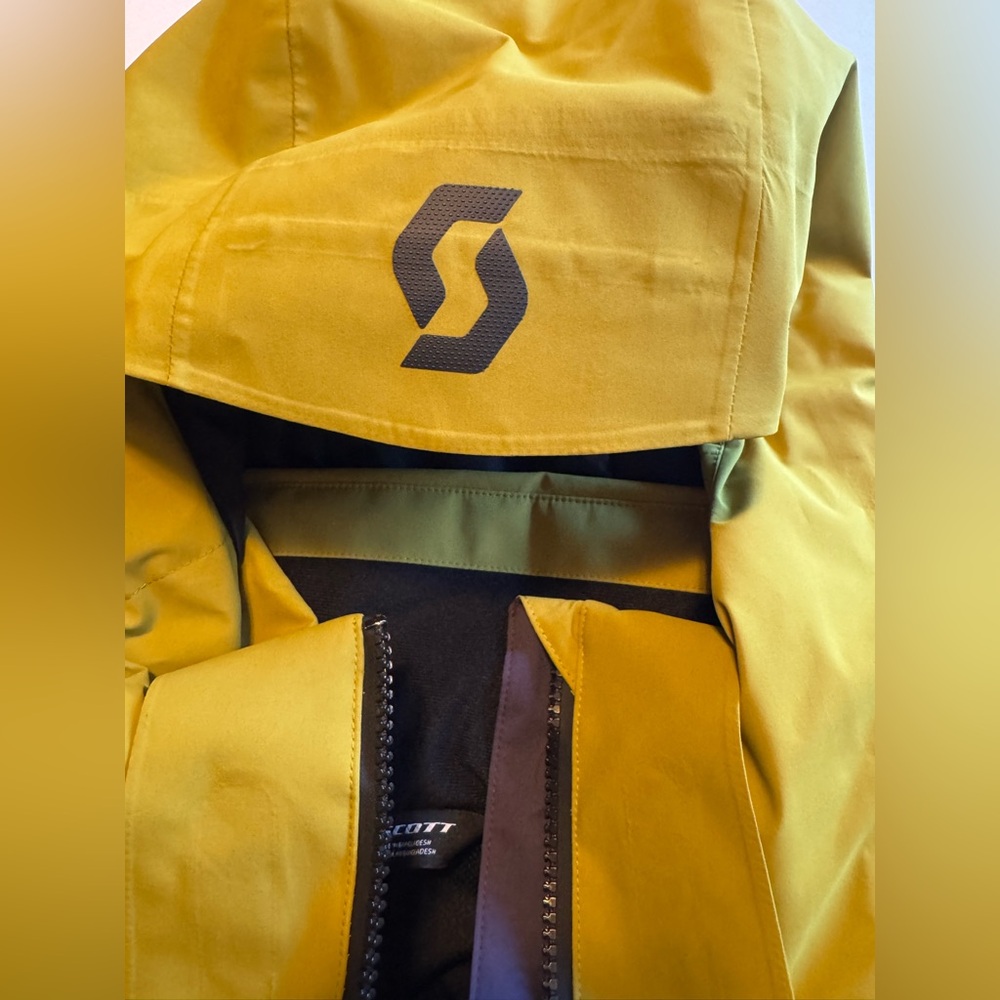 EUC Scott Sport Vertic Ripstop 3L Shell Ski Jacket - Picture 8 of 14